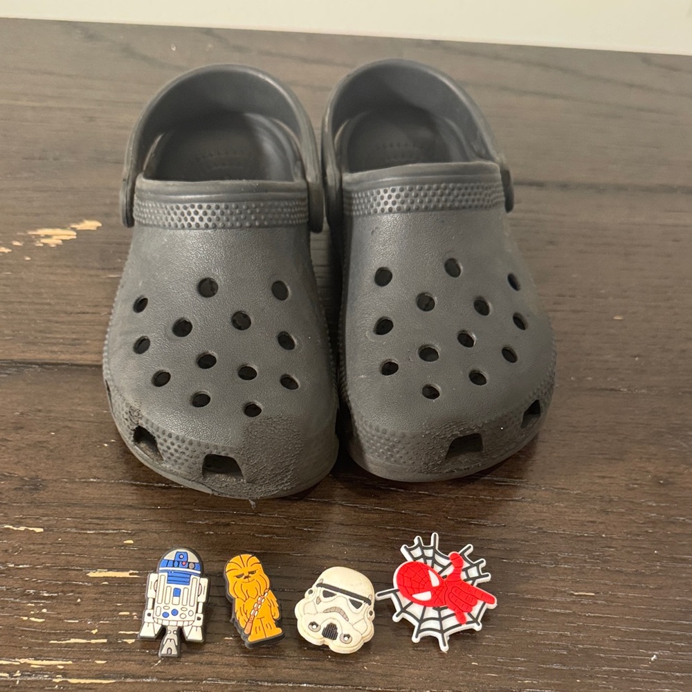 CROCS Kids Black Clogs with Character Charms